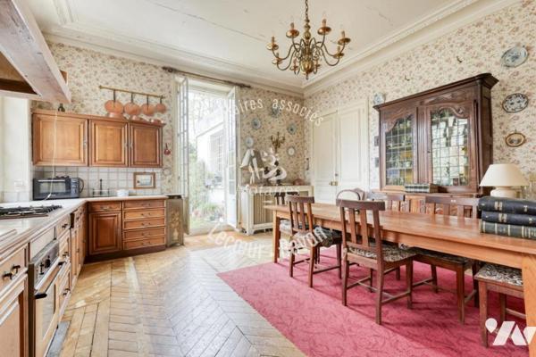 Superbe appartement ancien avec terrasse et jardin