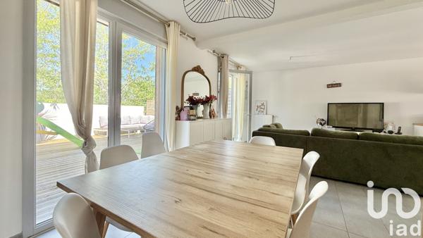 House for sale 4 rooms 79 m² Saint-Jacques-de-la-Lande