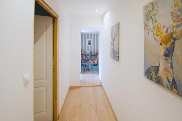 FERMETTE RÉNOVÉE 195 M² + GRENIER AMÉNAGEABLE, 4 CHAMBRES, 2 SALLES DE BAIN, GARAGE, PISCINE – PROCHE LUXEMBOURG