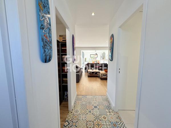 EXCLUSIVITE Chez Guy Hoquet Très belle maison entièrement rénovée, véritable coup de coeur !