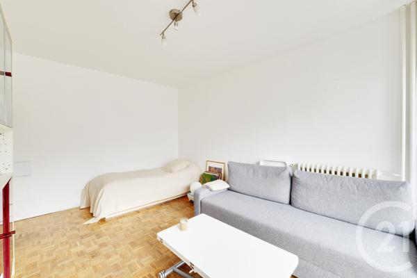 Appartement F1 à vendre  1 pièce - 26,88 m 2   PARIS  - 75015