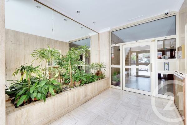 Appartement F1 à vendre  1 pièce - 26,88 m 2   PARIS  - 75015