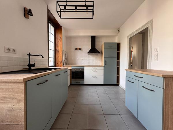 A VENDRE- APPARTEMENT DE TYPE 3 DANS LE CENTRE HISTORIQUE DE PERIGUEUX