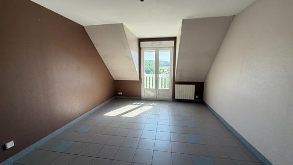 Appartement séjour + deux chambres