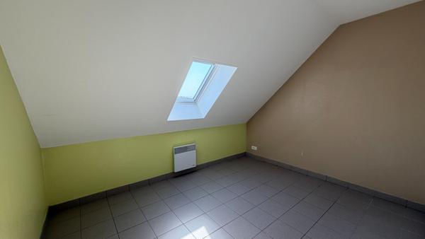 Appartement séjour + deux chambres