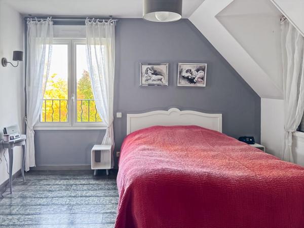 Maison Ballee 8 pièce(s) 179 m2