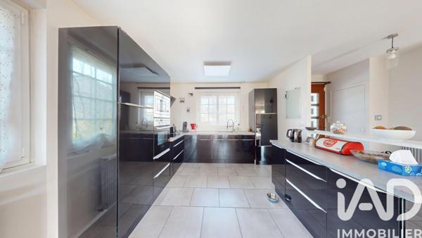Maison à vendre 6 pièces 126 m² Saint-Georges-sur-Baulche
