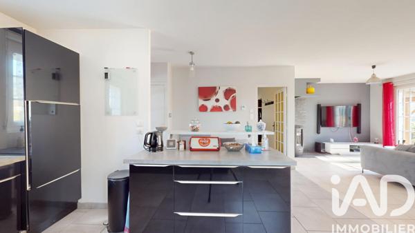 Maison à vendre 6 pièces 126 m² Saint-Georges-sur-Baulche