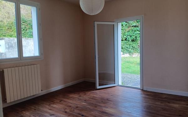 Maison à louer    3 pièces • 81,49 m2 Nay