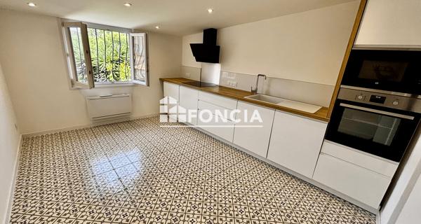À vendre Maison 6 pièces 117 m² - Six-fours-les-plages 83140