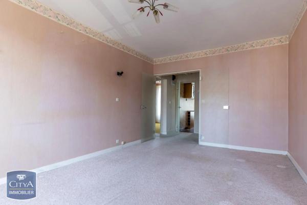Appartement à vendre 4 pièces 77m² Guéret (23000)