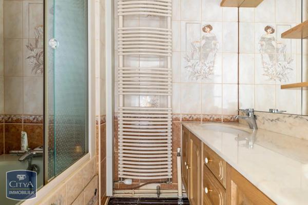 Appartement à vendre 4 pièces 77m² Guéret (23000)