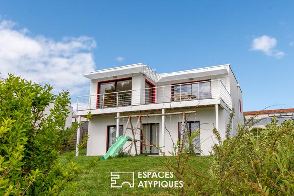 Maison contemporaine passive avec vue sur la vallée