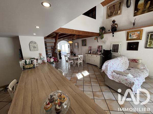 Maison à vendre 5 pièces 122 m² Sanary-sur-Mer