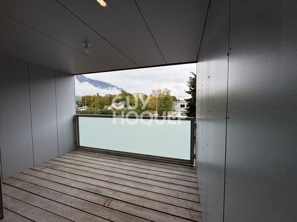 Appartement T2 rénové de 56 m² à vendre Drumettaz-Clarafond
