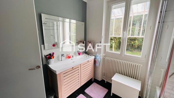 Jolie maison familliale renové avec goût, 5 chambres.