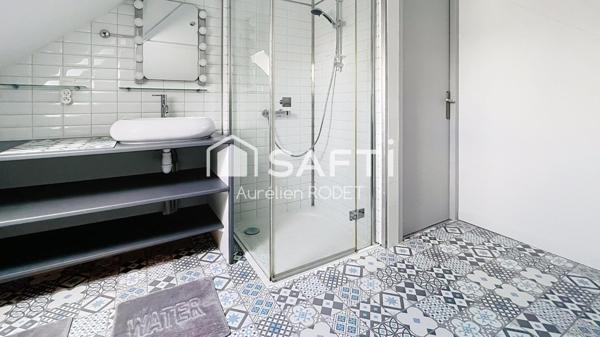 Jolie maison familliale renové avec goût, 5 chambres.