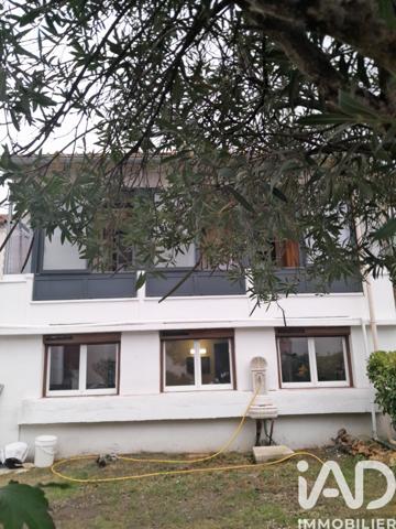 Maison à vendre 4 pièces 126 m² Alès