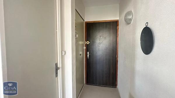 Appartement à louer 1 pièce 26.75m²