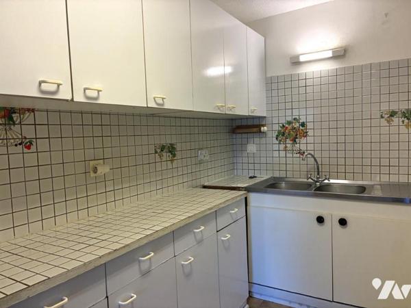 APPARTEMENT T3 AVEC TERRASSE ET JARDINET