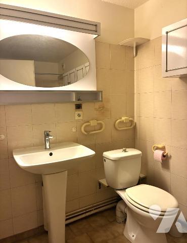 APPARTEMENT T3 AVEC TERRASSE ET JARDINET