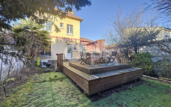 Maison à vendre    7 pièces • 143,40 m2 Le Perreux-sur-Marne