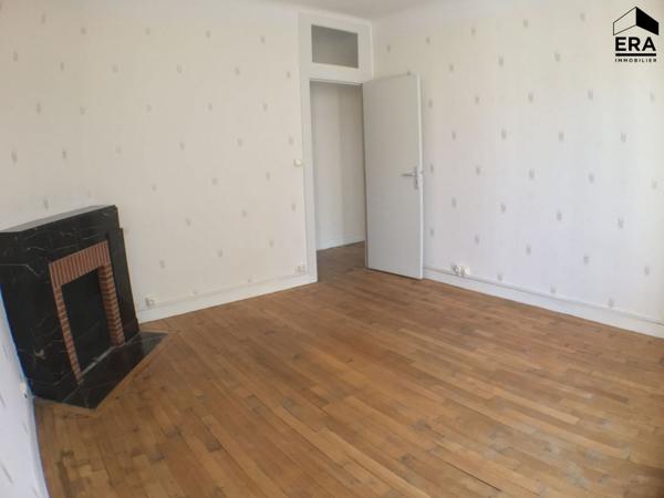 APPARTEMENT T3 A LOUER - BLOIS - HYPERCENTRE, 2 CHBS, CAVE COMMUNE