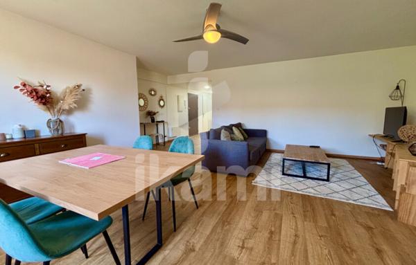 Bel appartement T2 traversant - vue sur les toits d’Avignon