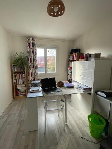 Maison d'environ 80 m² à moins de 500 m du centre bourg