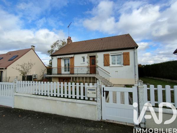 Maison à vendre 3 pièces 77 m² Le Breil-sur-Mérize