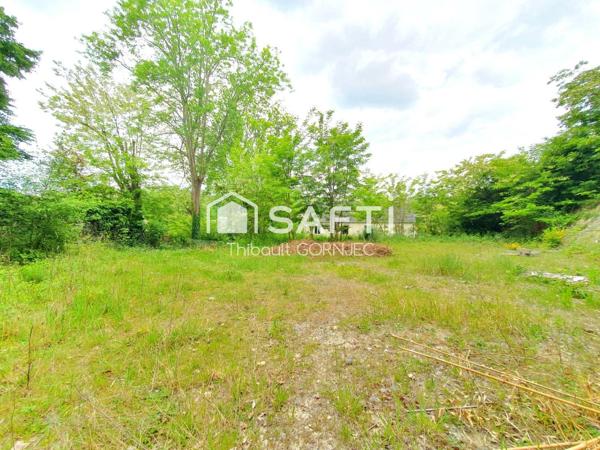 Terrain de 1000m² en plein centre de Nemours