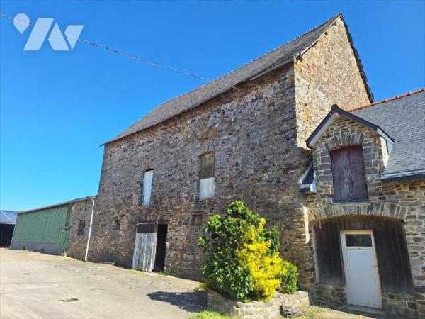 A Vendre, à LA CROIXILLE (53380), en Mayenne. Une maison d'habitation, comprenant : 
- au rez ...