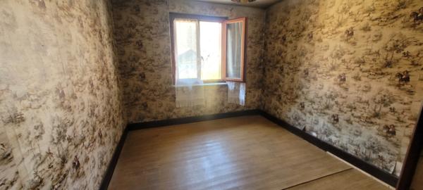 Eschbach-au-Val (68140) Prochainement à la vente : Maison 70 m² avec jardin au calme à rénover