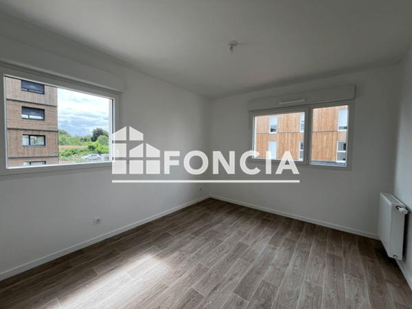 Location Appartement 3 pièces 65.87 m² - Laval 53000