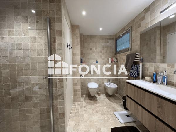 Location Maison 5 pièces 147.96 m² - 6 PLACE DE REIMS La Baule-escoublac 44500