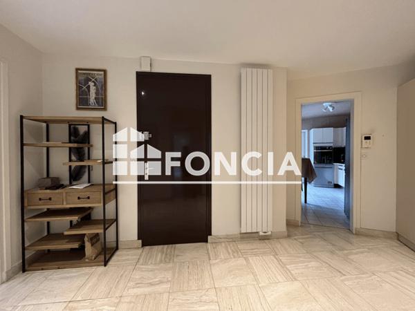 Location Maison 5 pièces 147.96 m² - 6 PLACE DE REIMS La Baule-escoublac 44500