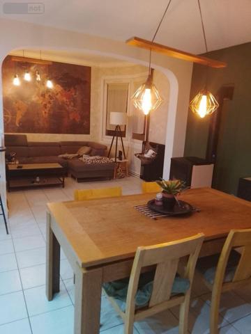 Maison à vendre à La Flèche dans la Sarthe (72200), ref : 132