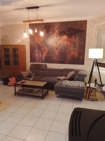 Maison à vendre à La Flèche dans la Sarthe (72200), ref : 132