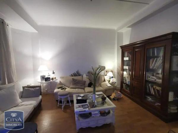 Appartement à louer 4 pièces 86.98m²
