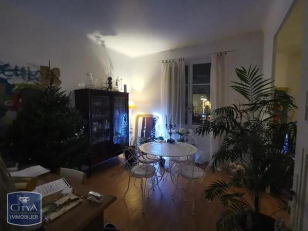Appartement à louer 4 pièces 86.98m²