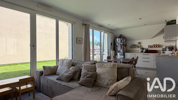 Appartement à vendre 4 pièces 65,3 m² Vert-Saint-Denis