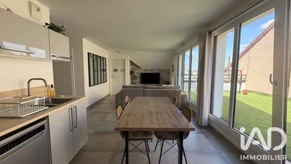 Appartement à vendre 4 pièces 65,3 m² Vert-Saint-Denis