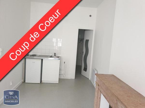 Appartement à louer 1 pièce 38.4m²