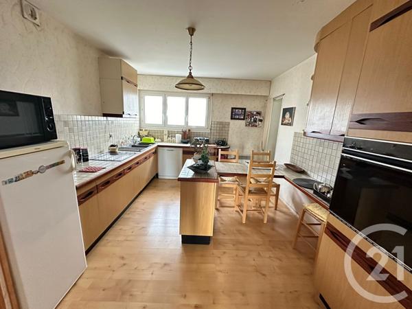 Appartement T4 à vendre  4 pièces - 96 m2 LA ROCHE SUR YON - 85