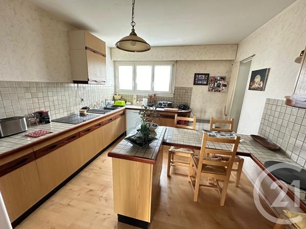 Appartement T4 à vendre  4 pièces - 96 m2 LA ROCHE SUR YON - 85