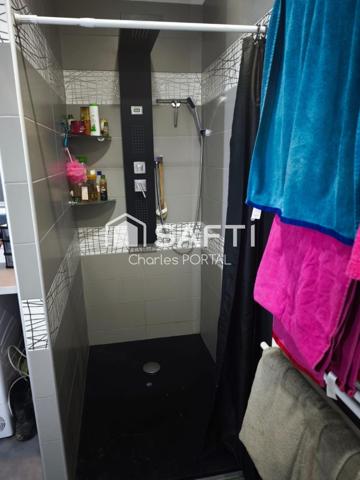 maison de campagne a cinq minutes du centre ville.