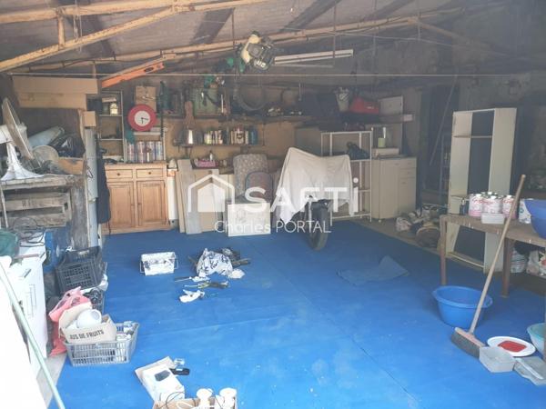 maison de campagne a cinq minutes du centre ville.