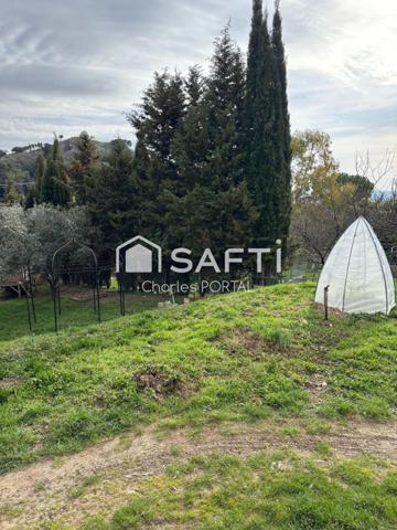 maison de campagne a cinq minutes du centre ville.