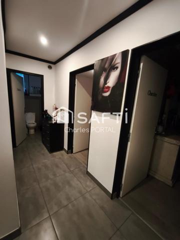 maison de campagne a cinq minutes du centre ville.