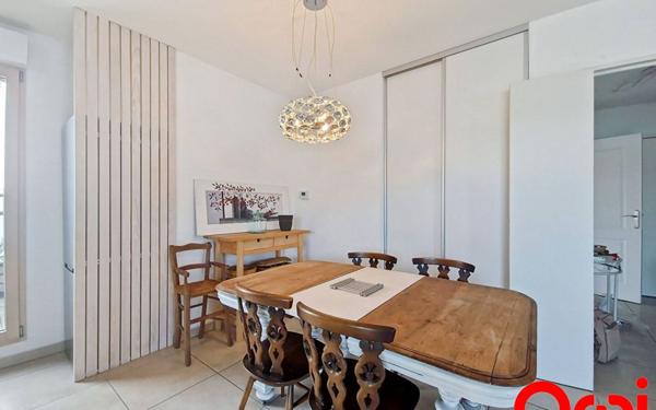 Appartement à louer    4 pièces •  Villeurbanne